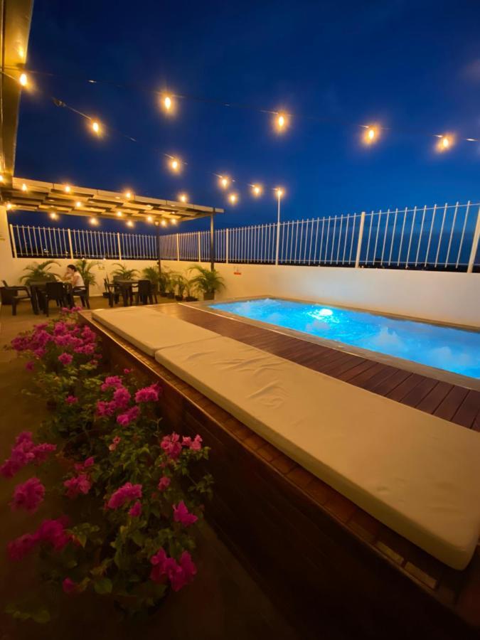 Casablanca Girardot