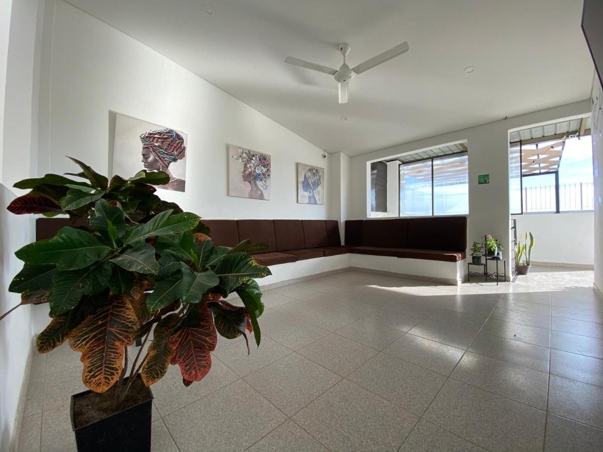 Casablanca Girardot